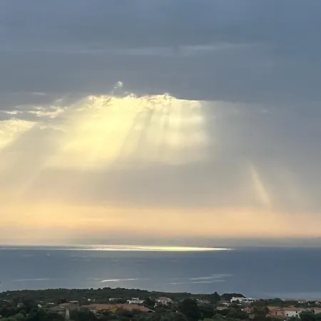 Casa Vale Ale דירה אולביה